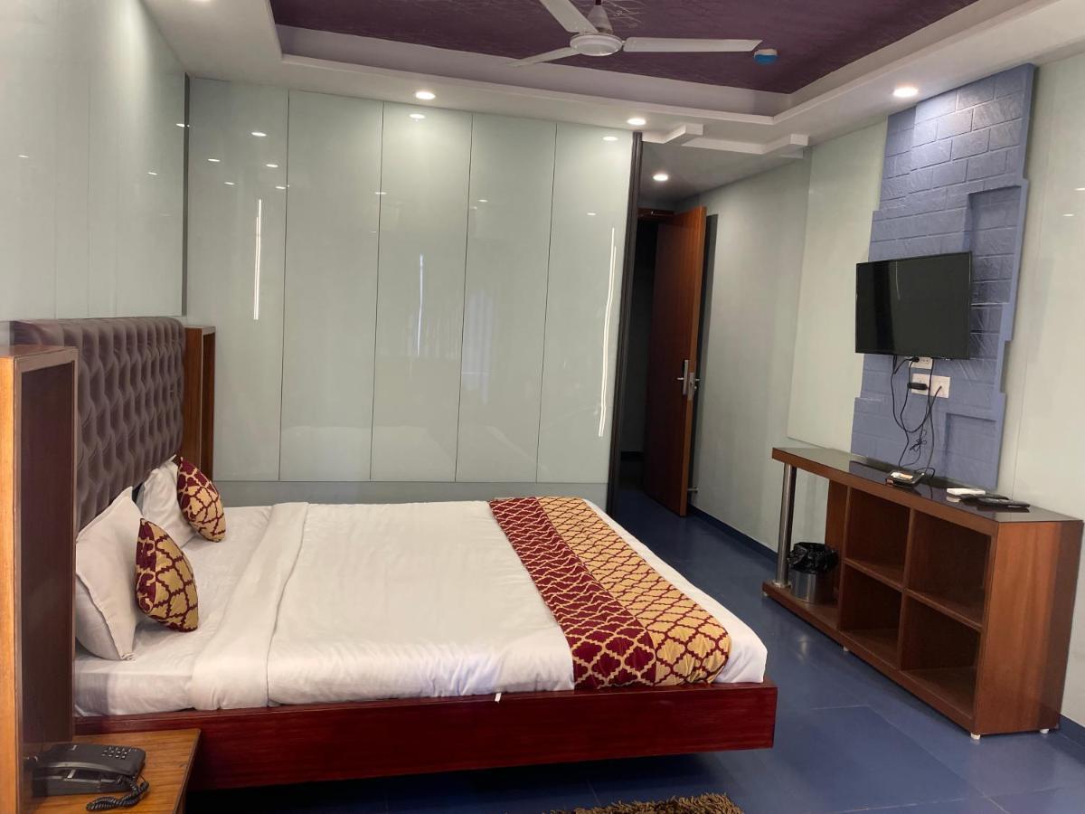 Hotel Airport Kk Nagpur Buitenkant foto
